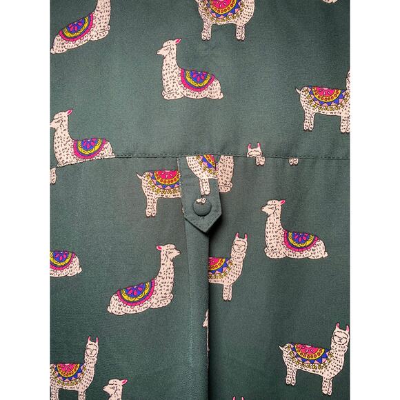 Torrid Harper - Green Llama Print - Quarter Sleeve Shirt - Size 1 - Picture 11 of 14